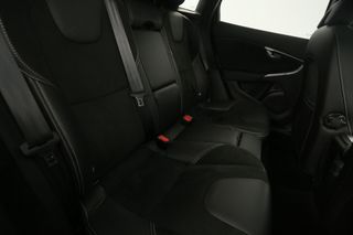 Volvo V40 1.5 T3 R-design | Harman-Kardon | Automaat Pano Clima Camera Cruise LED Virtual PDC Navi 17"LMV