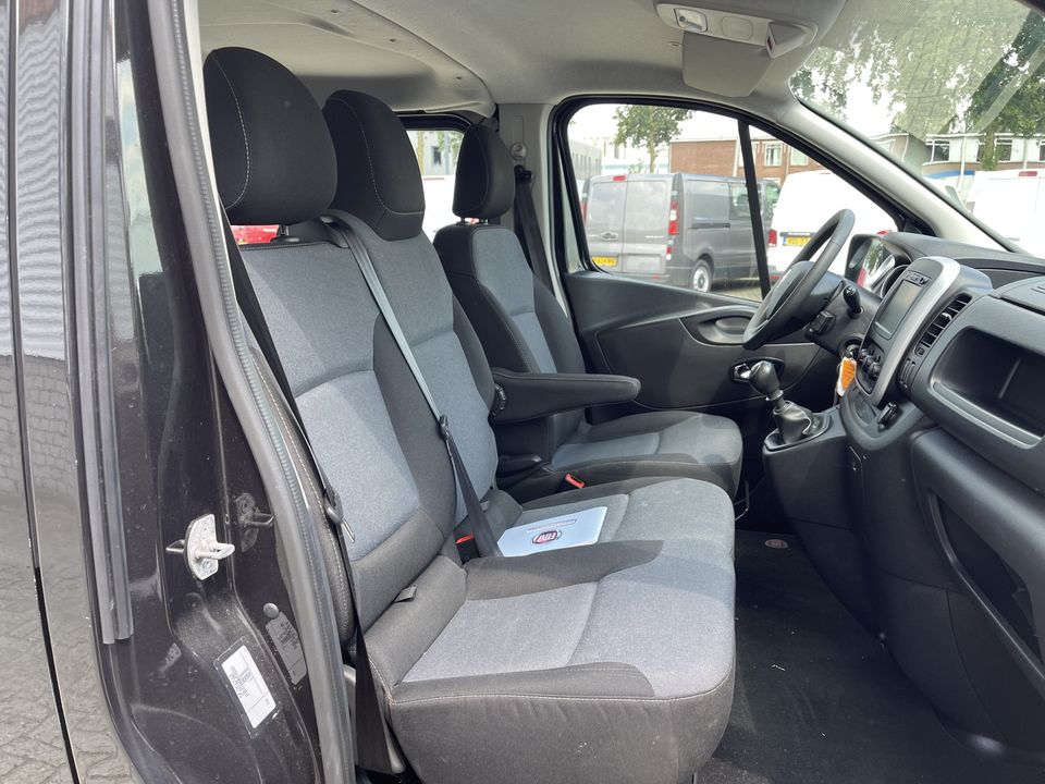 Fiat Talento 1.6 MJ 125pk EcoJet L2H1 DC 6 persoons / vaste prijs rijklaar € 20.950 ex btw / lease vanaf € 375 / zwart metallic / airco / cruise / navi / trekhaak / pdc achter / euro 6 diesel !