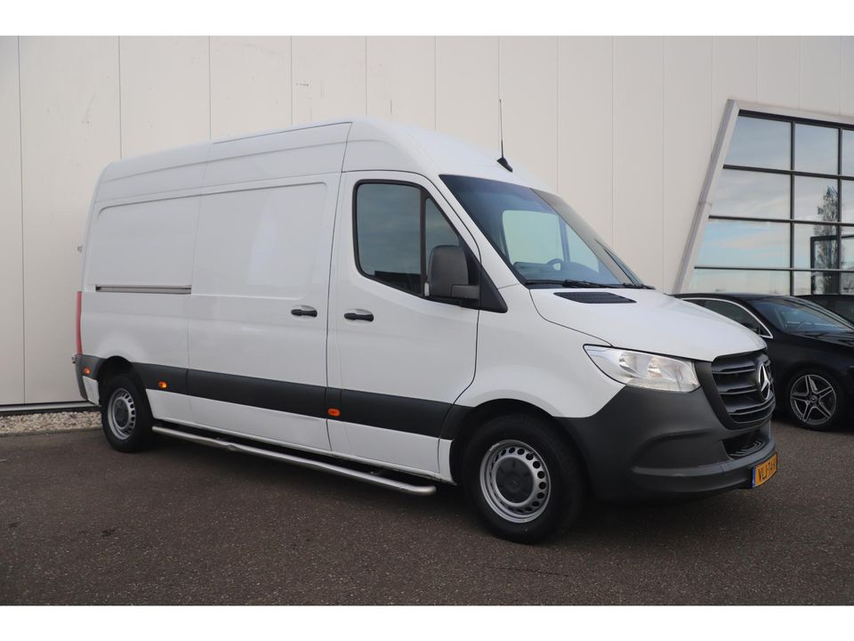 Mercedes-Benz Sprinter 211 2.2 CDI L2H2 Automaat 3 Persoons Camera Carplay Android Navigatie Airco Sidebars