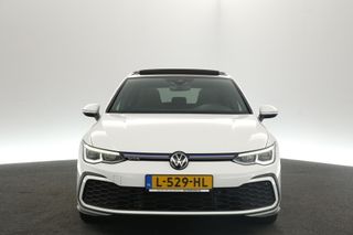 Volkswagen Golf 1.4 GTE 260PK Automaat Pano Sfeerverl. ACC Clima Camera Carplay Virtual LED 18"LMV Navi PDC