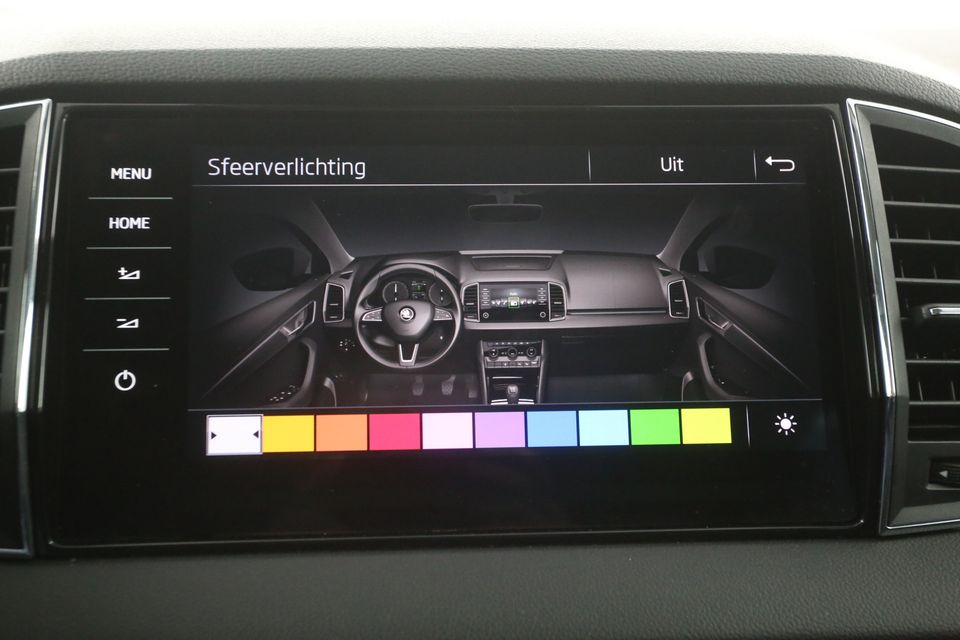 Škoda Karoq 1.5 TSI 150PK Automaat | Canton-Audio | Pano Airco Camera Carplay Cruise LED Sfeer DSG Memory-seats Navi PDC 19"LMV Trekhaak