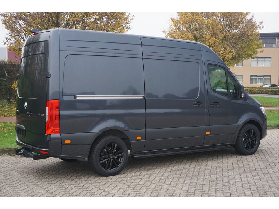 Mercedes-Benz Sprinter 317CDI Panamericana L2H2 10.25" Mbux 18" LM, Gev. Stoel, 3.5T Trekhaak, LED!! NR. 425