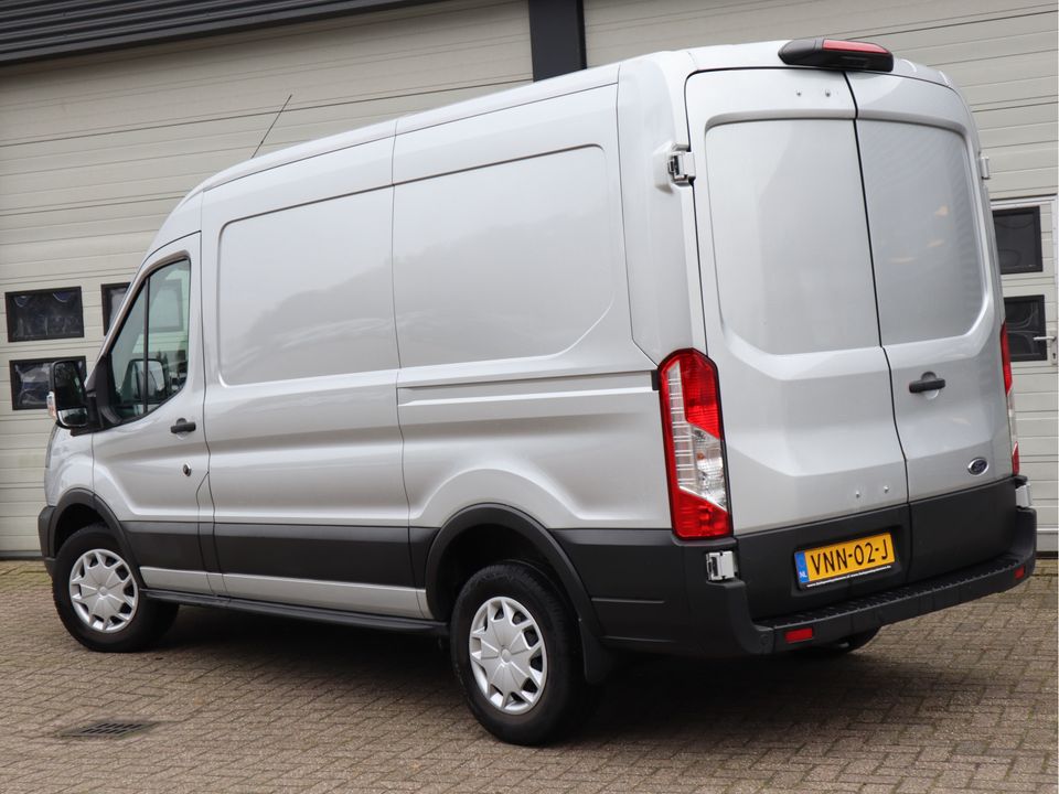 Ford Transit 2.0 TDCI 130pk Euro 6 L2H2 - 2 Jaar Garantie - Camera - PDC