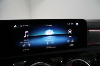 Mercedes-Benz CLA 180 AMG Pano Sfeer CarPlay Night NAP