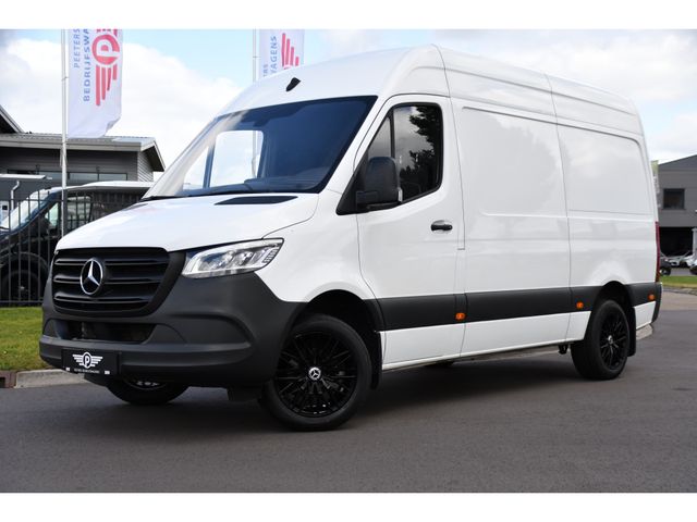 Mercedes-Benz Sprinter 317 1.9 CDI L2H2 RWD Camera, Cruise, 170PK, Carplay, Automaat, Multimedia, Trekhaak, Stoelverwarming, Standkachel