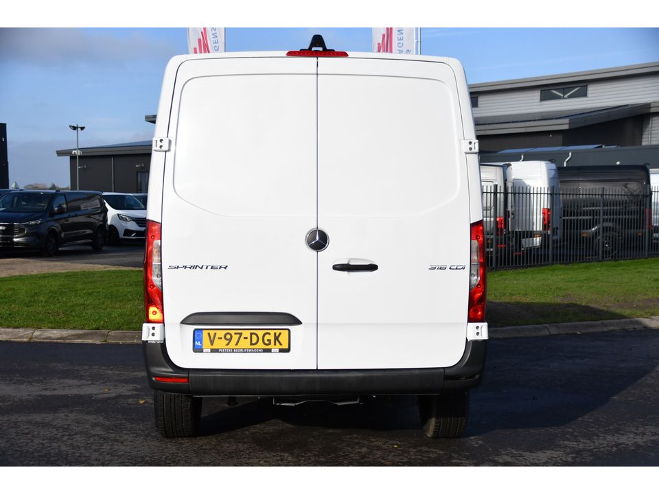 Mercedes-Benz Sprinter 316 2.2 CDI L2H1 Black & White Edition Cruise, Camera, Carplay, 164PK, Automaat, Multimedia,  Uniek!