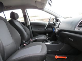 Hyundai i20 1.2i ! VERKOCHT !