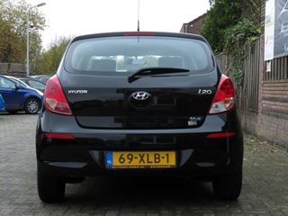 Hyundai i20 1.2i ! VERKOCHT !