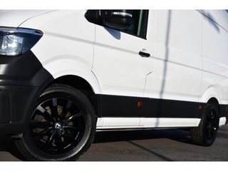 Volkswagen Crafter 35 2.0 TDI L3H3 PB Edition Camera, Cruise, Automaat, 177PK, Carplay, Multimedia,  Trekhaak, UNIEK!