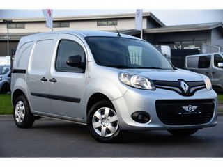 Renault Kangoo 1.5 Blue dCi 95 Work Edition Cruise, Sensoren, Radio, Airco, Trekhaak, 95PK, Uniek!