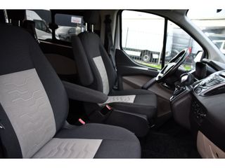 Ford Transit Custom 2.0 TDCI L2H1 Limited DC Camera, Cruise, Sensoren, Automaat, 170PK, Stoelverwarming, 2 x Schuifdeur, UNIEK!