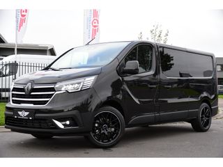 Renault Trafic 2.0 Blue dCi 130 T29 L2H1 DC Black Edition Camera, Cruise, Carplay, LED, Sensoren, 2 x Schuifdeur, Multimedia, Trekhaak, UNIEK!