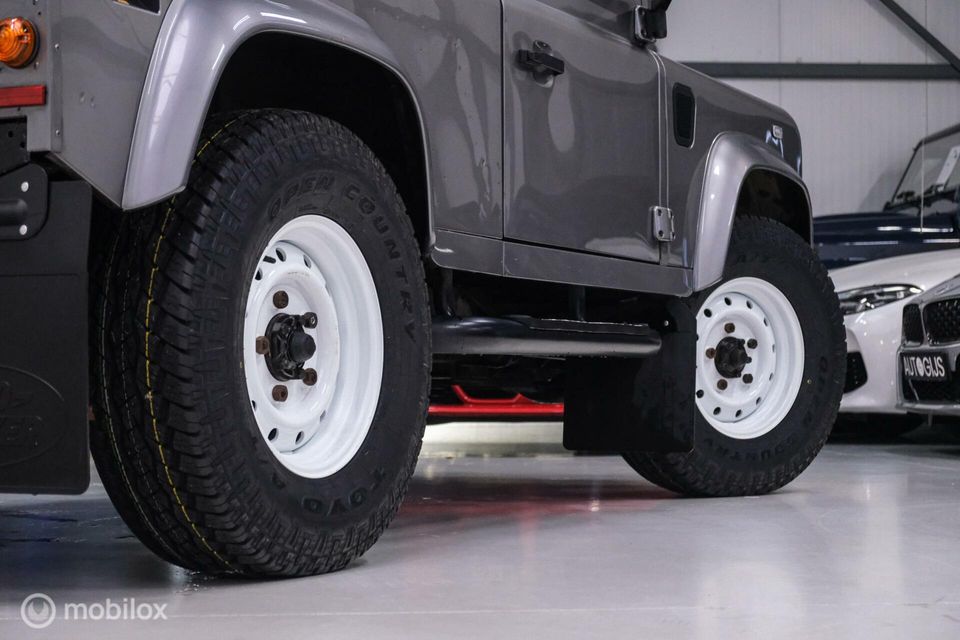 Land Rover Defender 2.4 TD HT 90" XTech | youngtimer | a-z onderhouden | origineel |