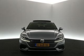 Volkswagen Arteon 1.5 TSI R-line 150PK Automaat Pano Sfeerverl. ACC Clima Carplay PDC Navi LED 18"LMV