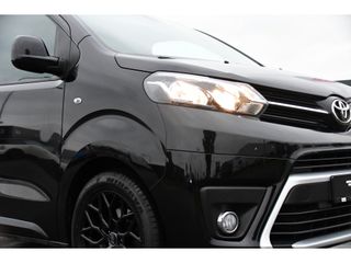 Toyota ProAce Worker 2.0 Black Edition Cruise, Sesnoren, Carplay, 122PK, Keyless, Clima, NAVI, UNIEK!