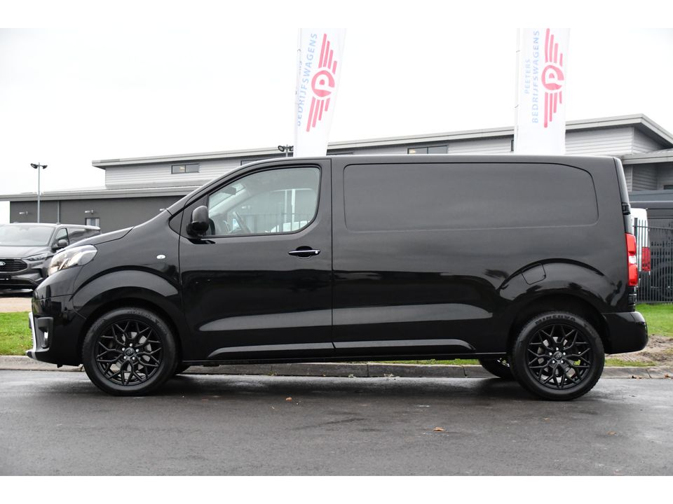 Toyota ProAce Worker 2.0 Black Edition Cruise, Sesnoren, Carplay, 122PK, Keyless, Clima, NAVI, UNIEK!