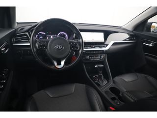 Kia Niro 1.6 GDi Hybrid DynamicLine 140PK Automaat Half Leder Navigatie Camera Adaptive Cruise Lane Assist Clima Carplay Android