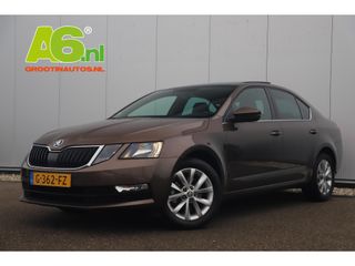 Škoda Octavia 1.0 TSI Greentech Business Edition 116PK Panoramadak 16 inch Panoramadak Navigatie Clima Cruise Parkeersensor Carplay Android LED