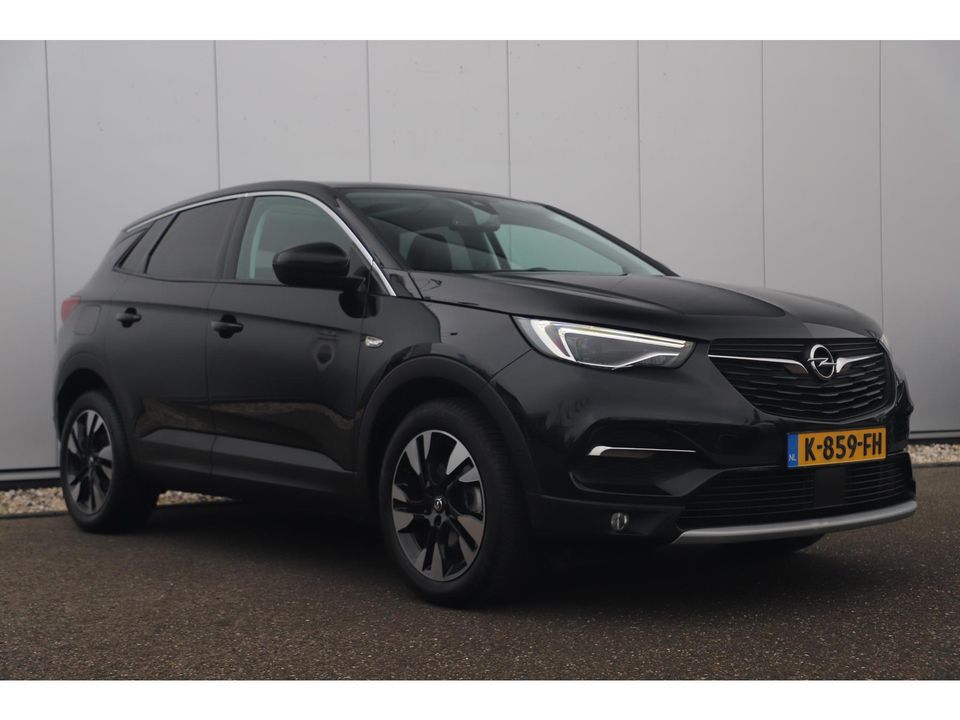 Opel Grandland X 1.2 Turbo Ultimate 131PK Panoramadak Memory Lederen Bekleding Keyless Navigatie Carplay Android Camera Clima Stuur Stoelverwarming Stoelverkoeling 18 inch LMV