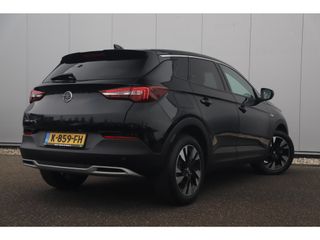 Opel Grandland X 1.2 Turbo Ultimate 131PK Panoramadak Memory Lederen Bekleding Keyless Navigatie Carplay Android Camera Clima Stuur Stoelverwarming Stoelverkoeling 18 inch LMV