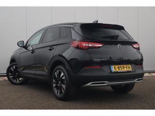 Opel Grandland X 1.2 Turbo Ultimate 131PK Panoramadak Memory Lederen Bekleding Keyless Navigatie Carplay Android Camera Clima Stuur Stoelverwarming Stoelverkoeling 18 inch LMV