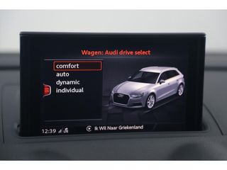 Audi A3 Sportback 30 TFSI Sport S Line Edition Automaat Black Optic Virtual Cockpit Half Leder Stoelverwarming 18 inch Navigatie Carplay Android Clima Cruise Parkeersensor