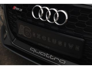 Audi RS3 Sportback 2.5 TFSI RS 3 quattro 400PK Automaat Black Optic Virtual RS Sportstoelen RS Sport Uitlaat Bang and Olufsen LED Matrix 19 inch LMV Navigatie Clima Stoelverwarming Cruise Parkeersensors Keyless Entry Carbon Inleg