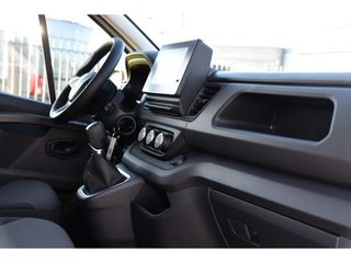 Renault Trafic 2.0 dCi 150 T30 L2H1 Black & White Edition Camera, Cruise, Automaat, Sensoren, Carplay, Multimedia, 150PK,  UNIEK!