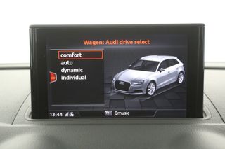 Audi A3 30 TFSI S-line Automaat LED Clima Cruise Bluetooth PDC Navi 18"LMV