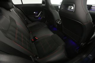 Mercedes-Benz A-Klasse 250e AMG 262PK Automaat Pano Sfeer Clima Cruise Camera Virtual Navi 18"LMV LED PDC