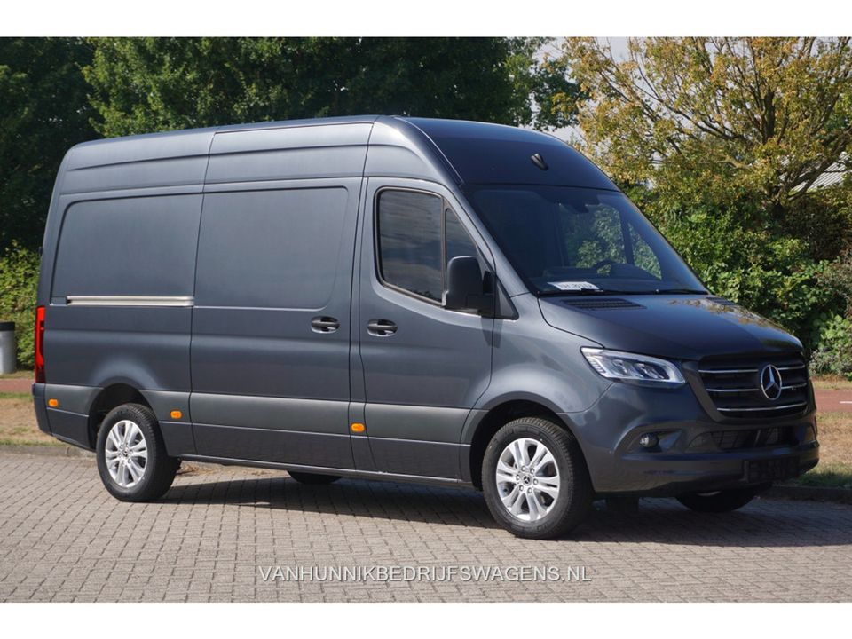 Mercedes-Benz Sprinter 319CDI Select L2H2 10.25" Mbux, ACC, LED, 17" LM!! NR. R201*