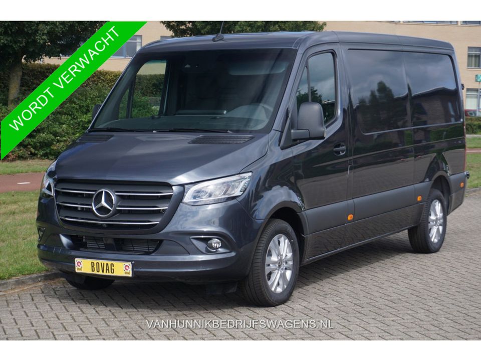 Mercedes-Benz Sprinter 319CDI Select L2H1 10.25" Mbux, ACC, LED, 3.5T Trekhaak, 17" LM!! NR. R968**