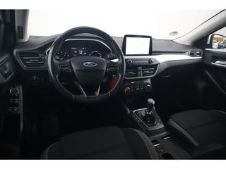 Ford FOCUS Wagon 1.0 EcoBoost Trend Edition Business Trekhaak 16 inch LMV Navigatie Carplay Android Airco Cruise Lane Assist Parkeersensors Getint Glas