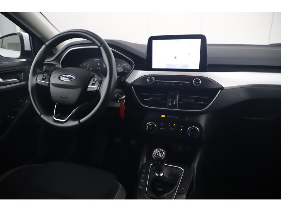 Ford FOCUS Wagon 1.0 EcoBoost Trend Edition Business Trekhaak 16 inch LMV Navigatie Carplay Android Airco Cruise Lane Assist Parkeersensors Getint Glas