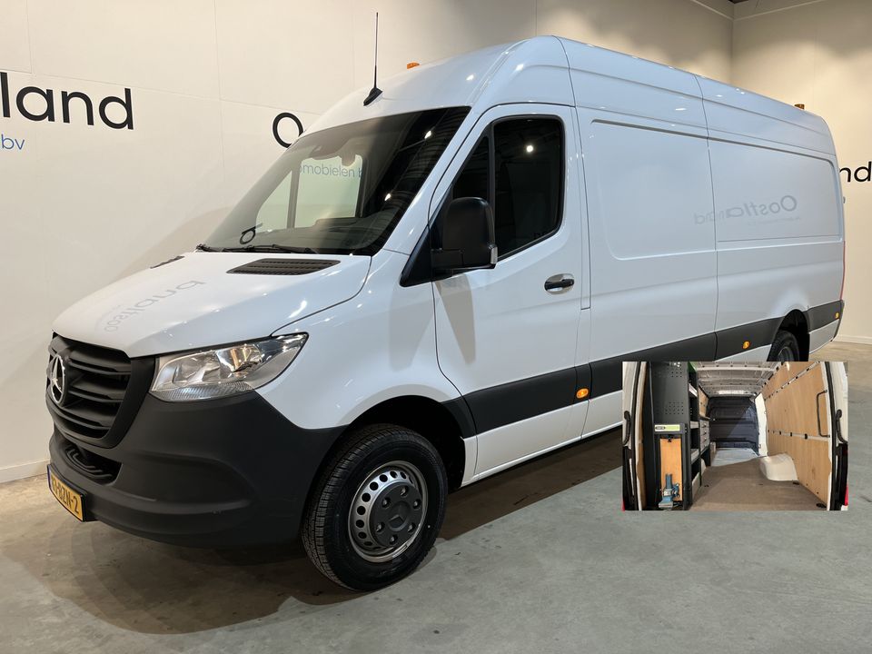 Mercedes-Benz Sprinter 515 CDI L3H2 RWD Automaat / Euro 6 / GVW 5.000 KG / Trekhaak 3500 KG / Dubbel Lucht / Tacho / Airco /  Camera / 2.100 KM !! C-Rijbewijs