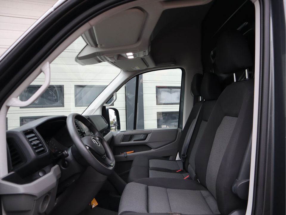 Volkswagen Crafter 35 2.0 TDI 177pk Euro 6 Automaat L2H2 - Nieuw L3H3 - LED - Cruise - Camera