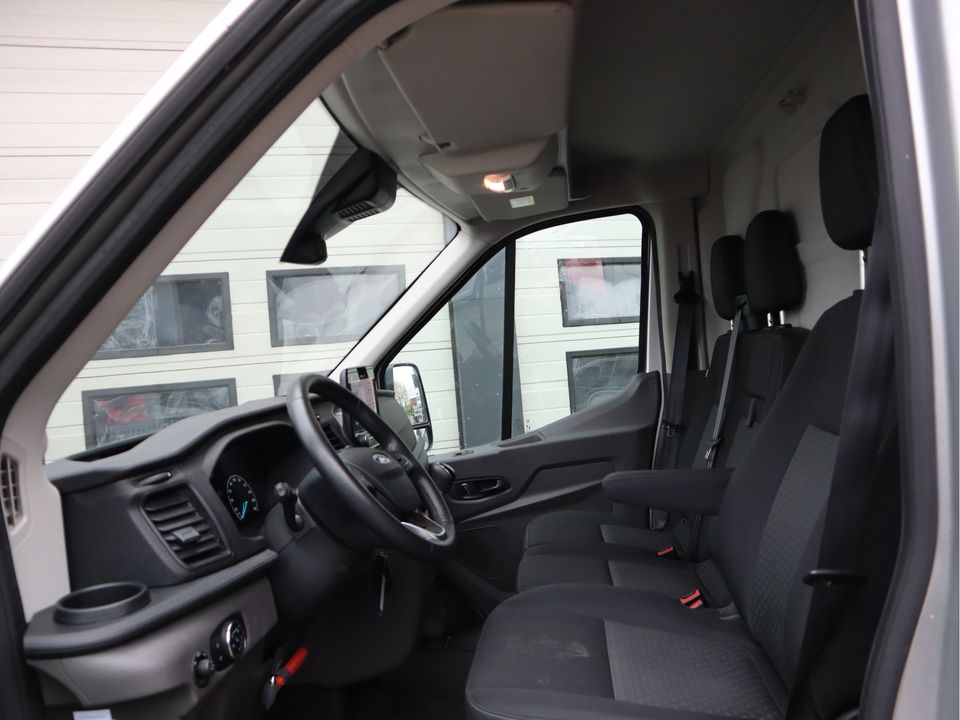 Ford Transit 2.0 TDCI 130pk Euro 6 L2H2 - Camera - 2 Jaar Garantie - PDC