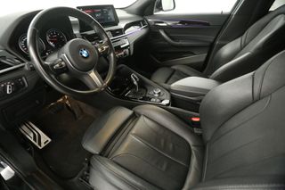 BMW X2 sDrive20i M-Sport 192PK Automaat Sfeerverl. Camera Clima LED 19"LMV Navi PDC Leder Stoelverwarming