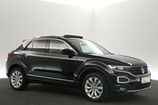 Volkswagen T-Roc 1.5 TSI 150PK Sport Pano ACC Carplay Clima LED Virtual Navi PDC 17"LMV