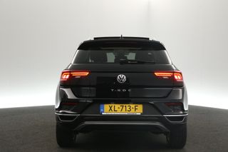 Volkswagen T-Roc 1.5 TSI 150PK Sport Pano ACC Carplay Clima LED Virtual Navi PDC 17"LMV