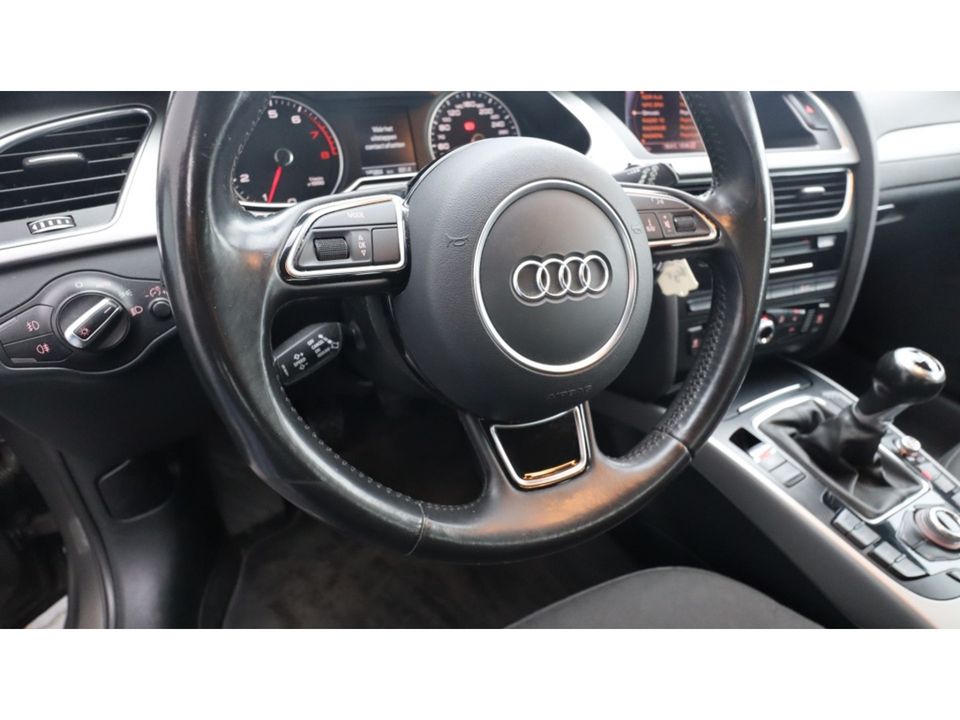 Audi A4 Avant 1.8 TFSI Business Ed | Led | Pdc | Media | Super netjes