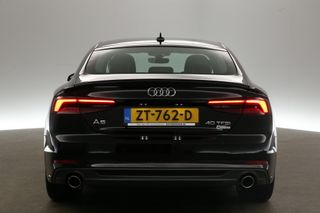 Audi A5 40 TFSI 190PK S-line Automaat Clima Cruise LED Navi PDC Stoelverwarming 18"LMV