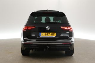 Volkswagen Tiguan 1.5 TSI R-line 150PK Automaat Pano ACC Clima Camera Carplay Virtual DSG Navi LED Sfeer Massagestoel 19"LMV Trekhaak