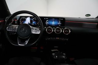 Mercedes-Benz CLA 180 AMG Pano Sfeer CarPlay Night NAP