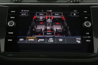 Volkswagen Tiguan 1.5 TSI ACT R-line 150PK Automaat Pano Clima Camera Carplay DSG Virtual DSG Navi LED 19"LMV