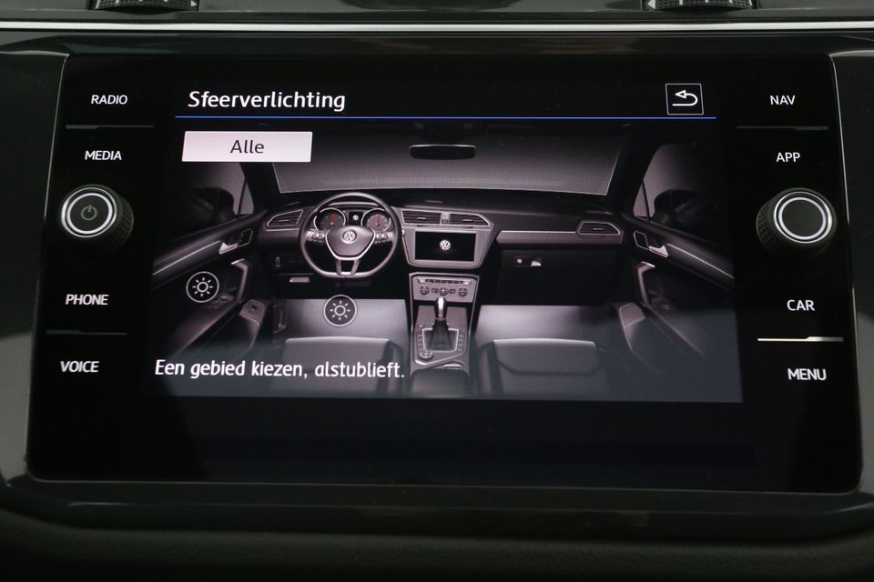 Volkswagen Tiguan 1.5 TSI ACT R-line 150PK Automaat Pano Clima Camera Carplay DSG Virtual DSG Navi LED 19"LMV