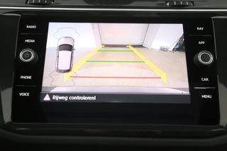 Volkswagen Tiguan 1.5 TSI ACT R-line 150PK Automaat Pano Clima Camera Carplay DSG Virtual DSG Navi LED 19"LMV