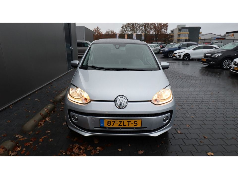 Volkswagen up! 1.0 high up! BlueM. | Panoramadak | Media | Cruise