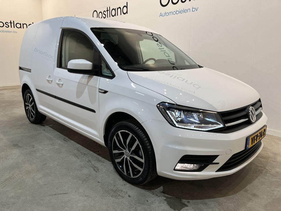 Volkswagen Caddy 2.0 TDI L1H1 BMT C-Edition / Euro 6 / CarPlay / Airco / Cruise Control / LMV / Trekhaak / PDC / Navigatie