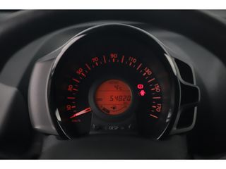 Peugeot 108 1.0 e-VTi Active Radio Bluetooth Airco Elektrische Ramen LED Dagrijverlichting